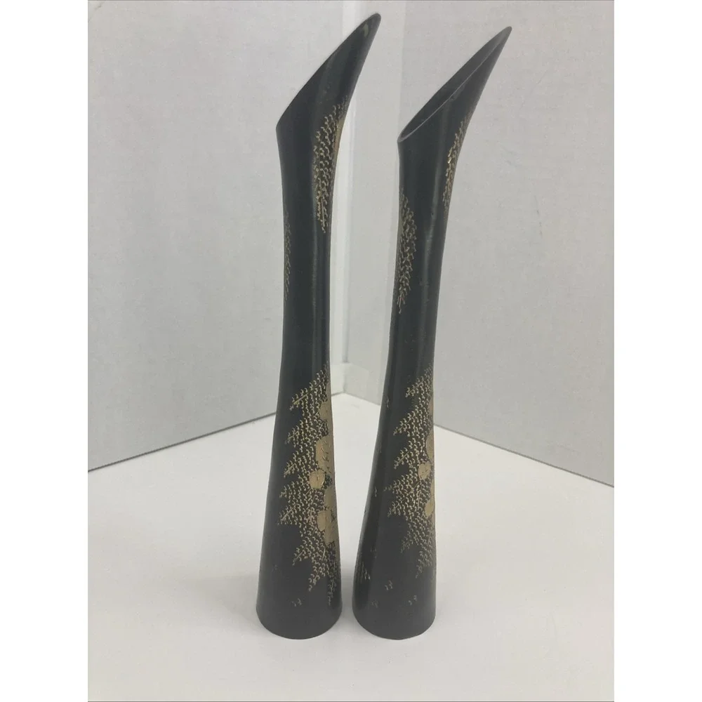 Set of 2 Vtg Solid Brass Black Gold Hand Etched Flower Design Vases 9.5 inch‎